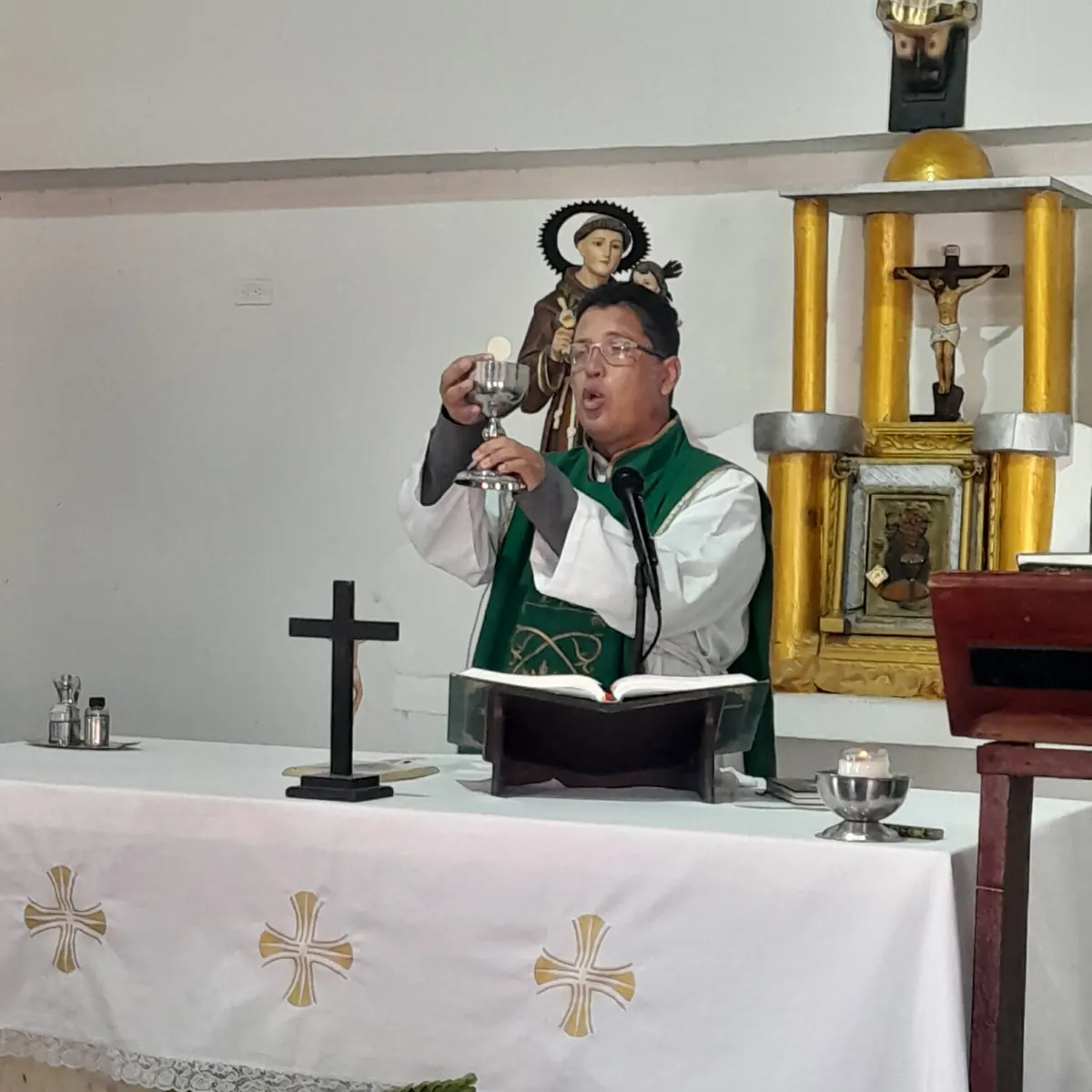 Catedral Jesucristo Sumo y Eterno Sacerdote · Barranquilla